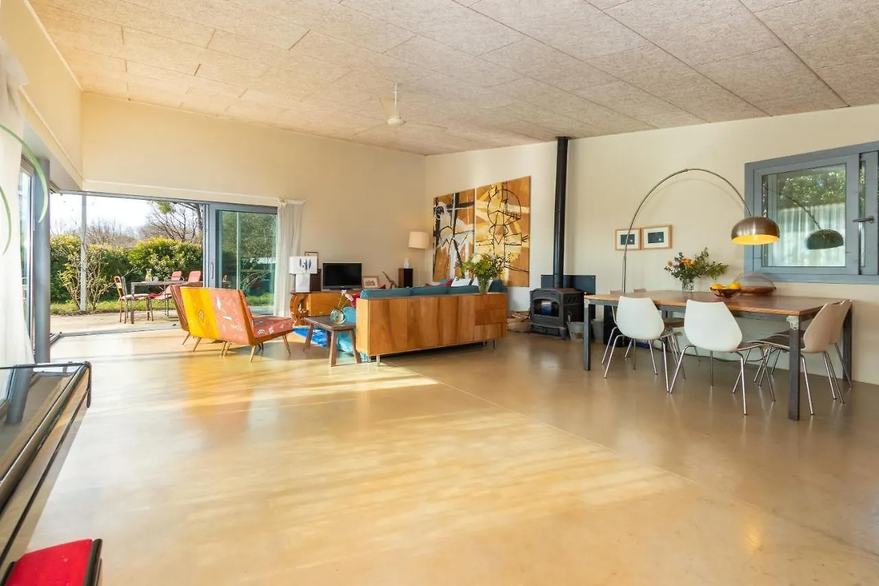 La Casita Del Bosque Villa Vilopríu Nyaraló