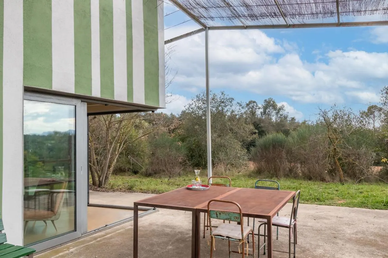 Vilopríu La Casita Del Bosqueヴィラ